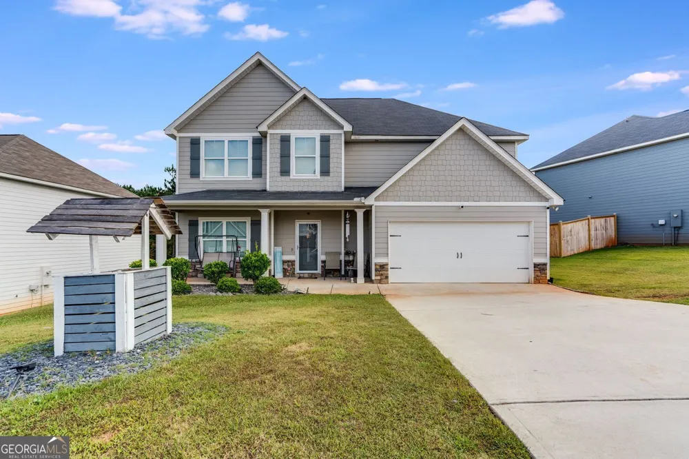 227 Waters Edge PKWY Temple, GA 30179