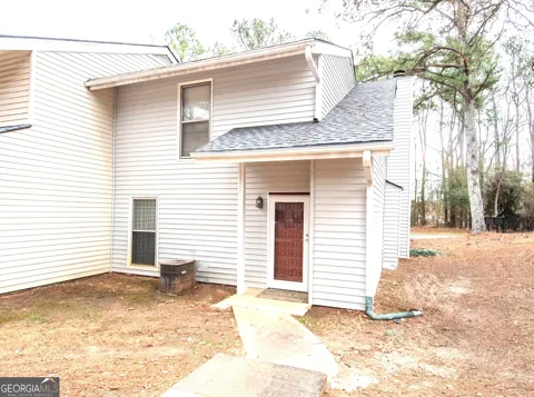 4338 Idlewood LN