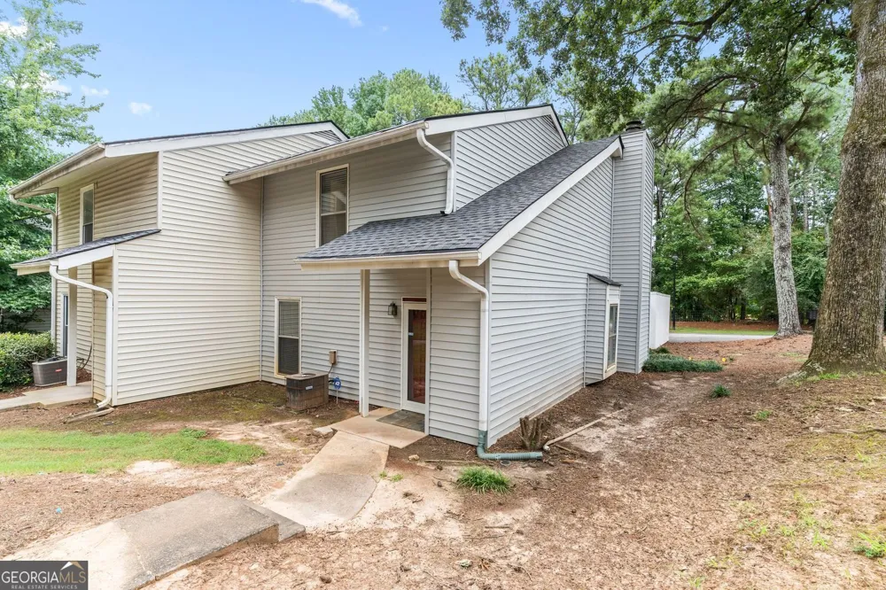 4338 Idlewood LN Tucker, GA 30084