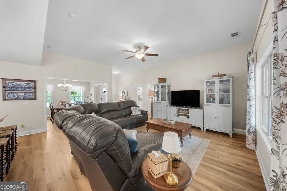 343 Tallulah BND Ellabell, GA 31308