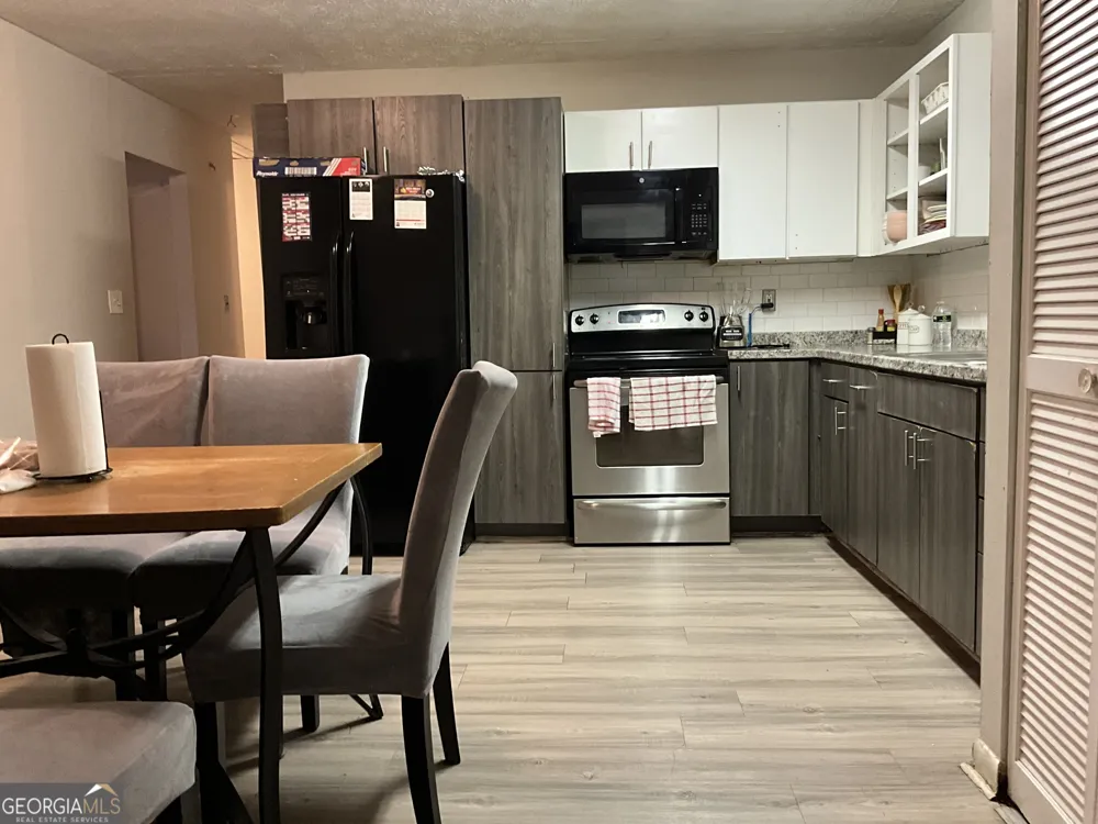 6146 Hickory DR Forest Park, GA 30297