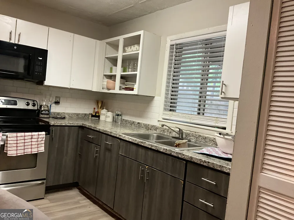 6146 Hickory DR Forest Park, GA 30297