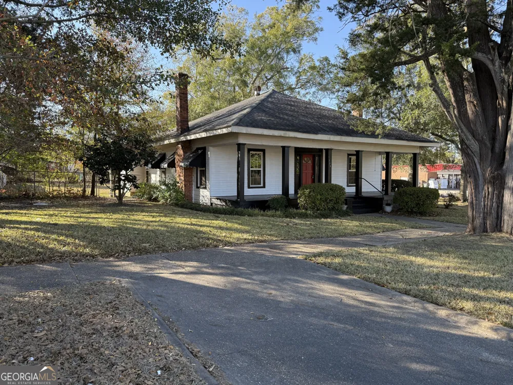 1358 1st AVE Rochelle, GA 31079