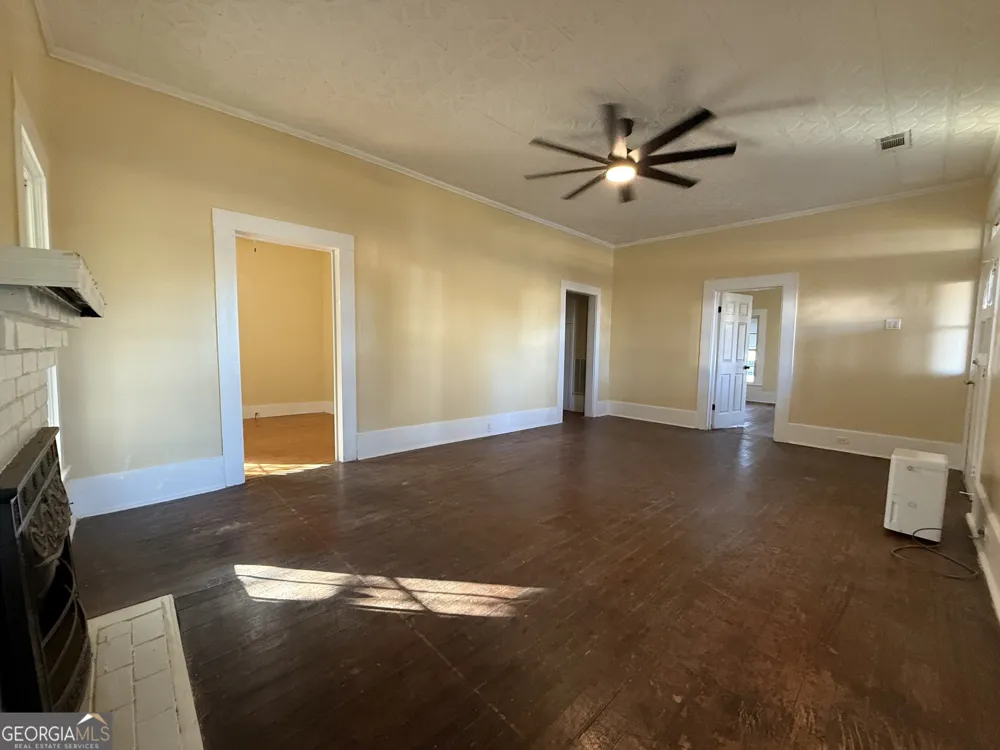 1358 1st AVE Rochelle, GA 31079
