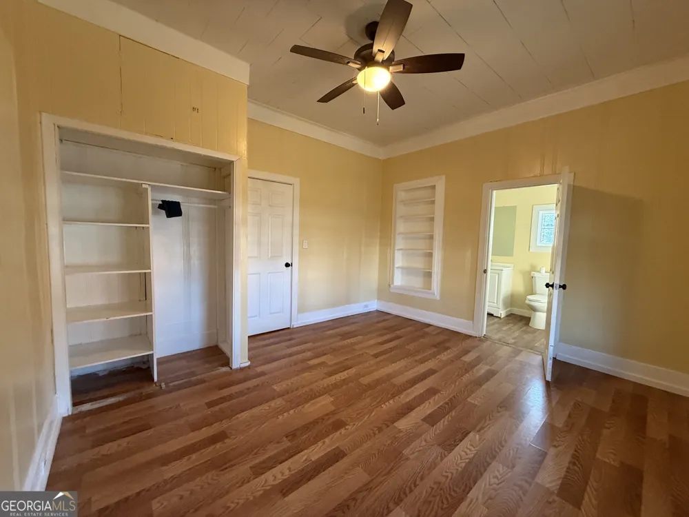 1358 1st AVE Rochelle, GA 31079