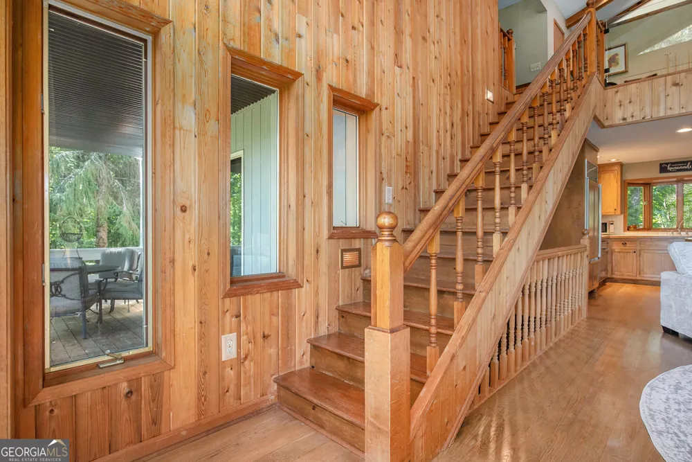 388 Alex Mountain DR Sky Valley, GA 30537