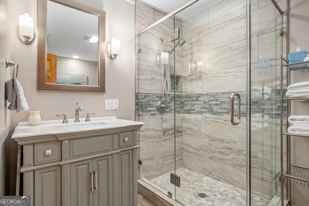 388 Alex Mountain DR Sky Valley, GA 30537
