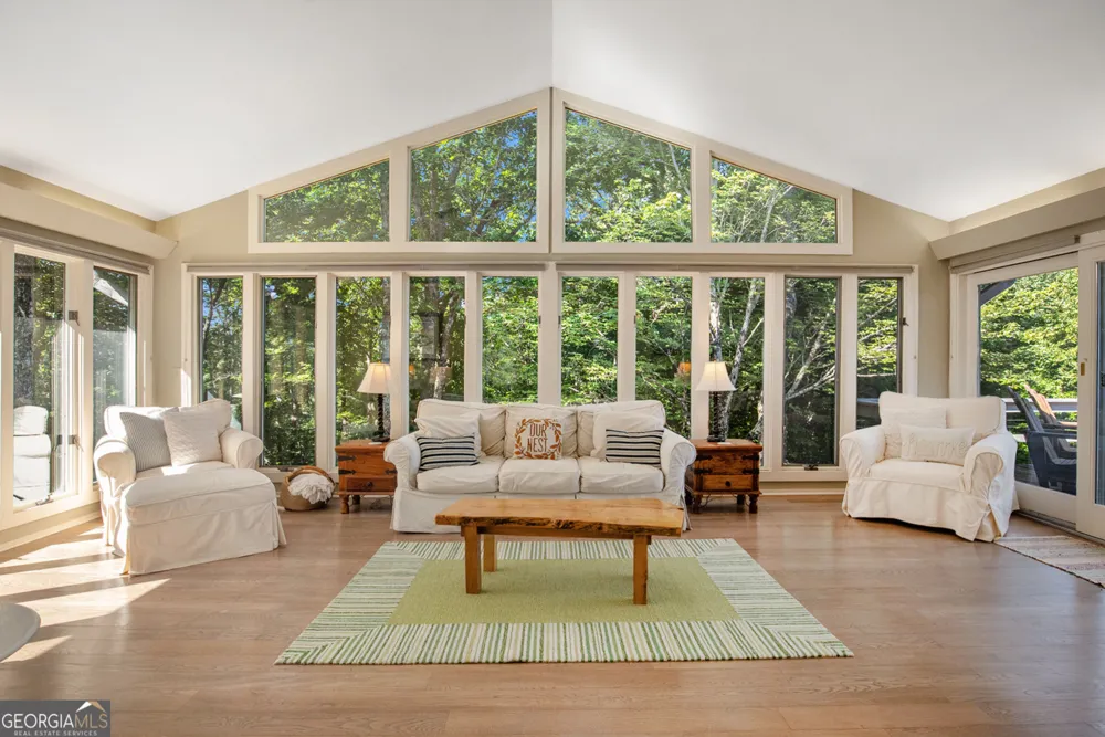 388 Alex Mountain DR Sky Valley, GA 30537