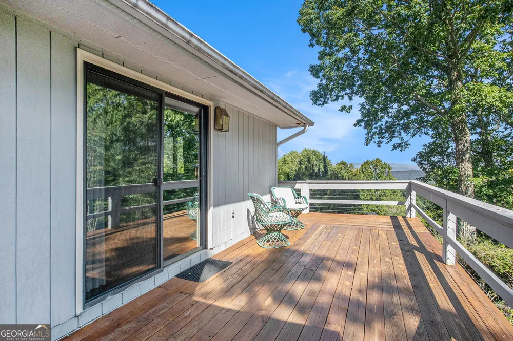 388 Alex Mountain DR Sky Valley, GA 30537