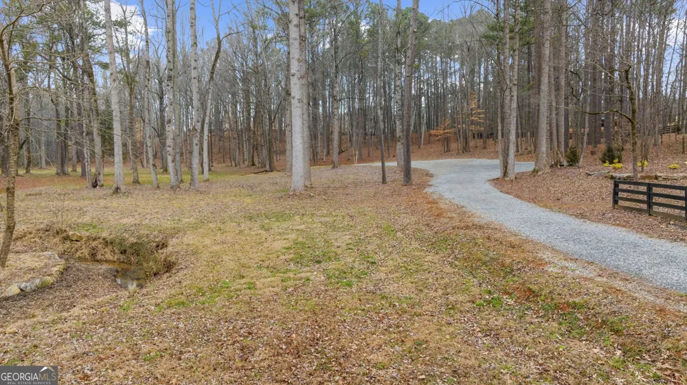 383 Liberty Grove RD Alpharetta, GA 30004
