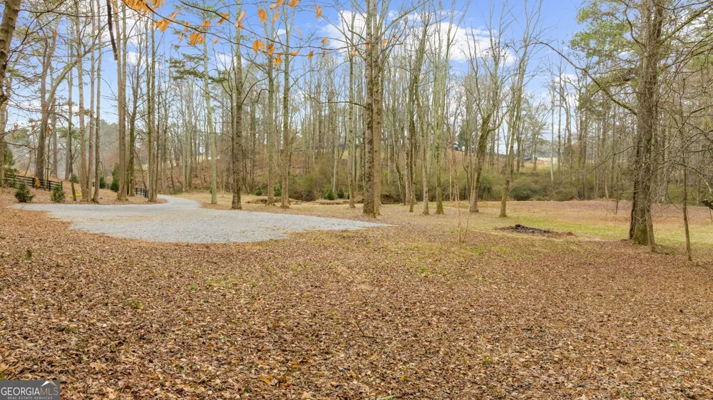 383 Liberty Grove RD Alpharetta, GA 30004