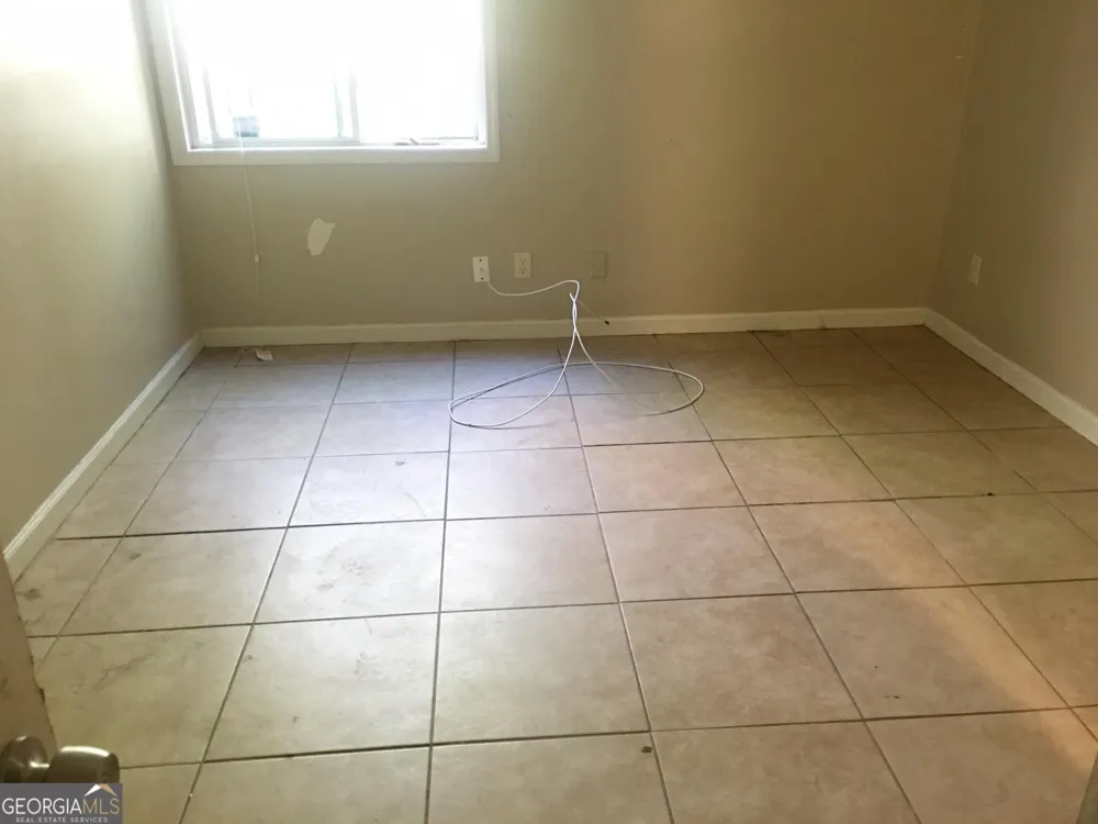 5918 Sutcliff SQ Lithonia, GA 30058