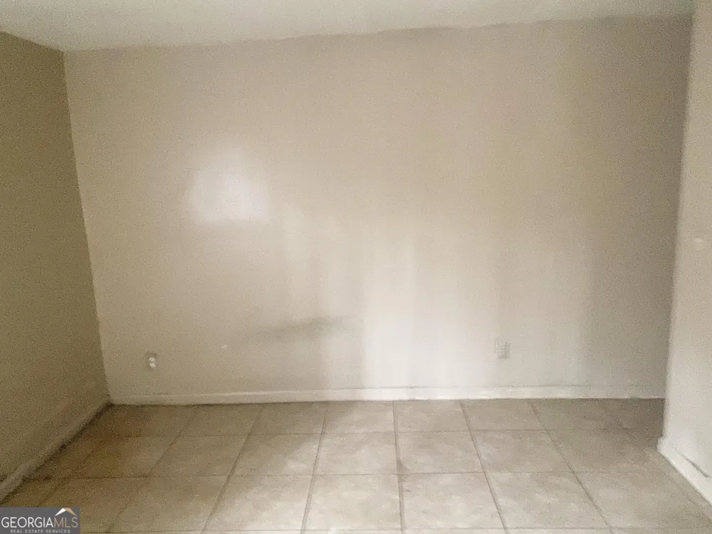 5918 Sutcliff SQ Lithonia, GA 30058