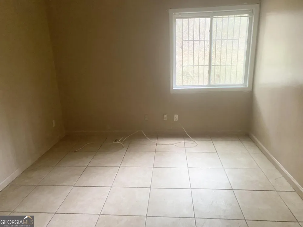5918 Sutcliff SQ Lithonia, GA 30058