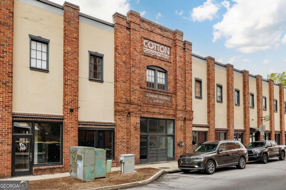 269 N Hull ST Athens, GA 30601