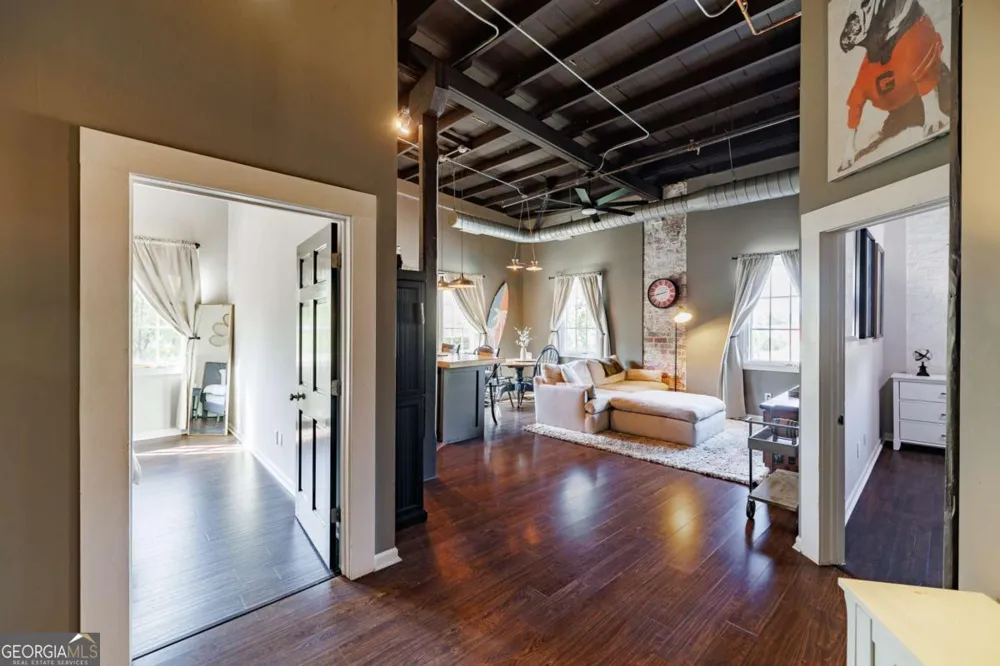 269 N Hull ST Athens, GA 30601