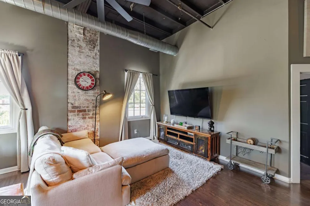 269 N Hull ST Athens, GA 30601