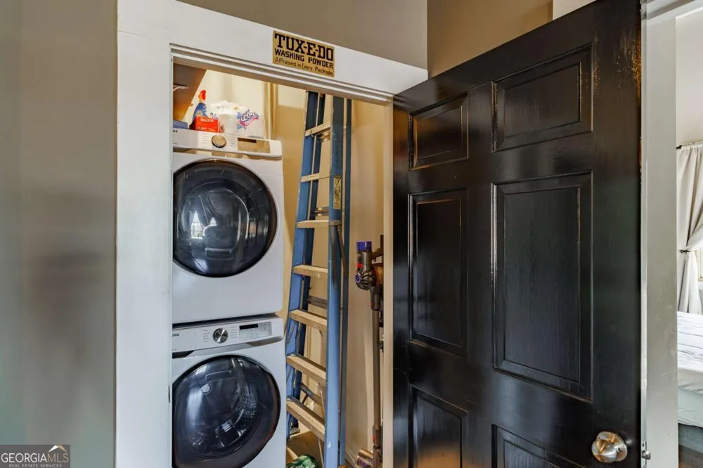 269 N Hull ST Athens, GA 30601