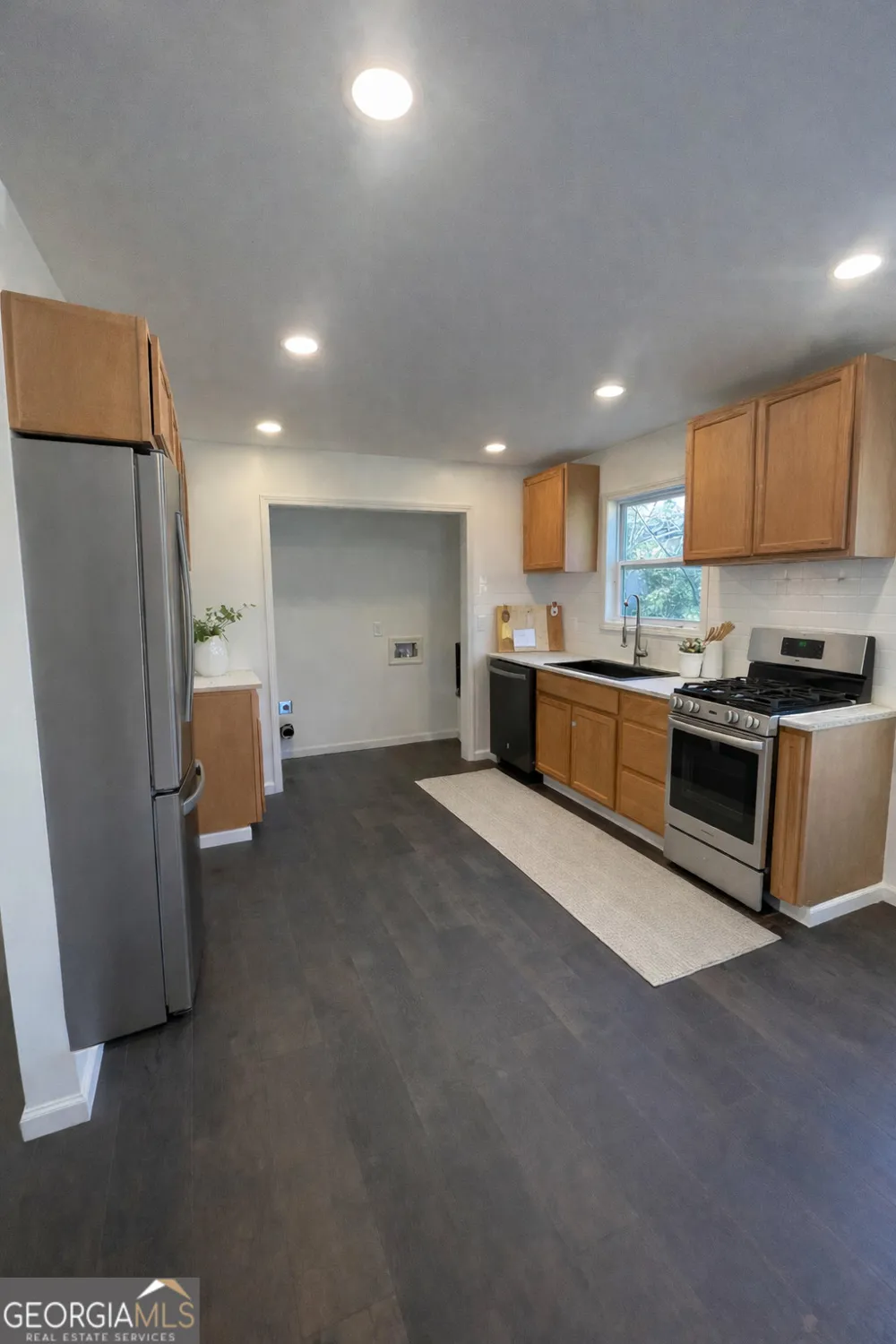 126 B ST NE Thomaston, GA 30286