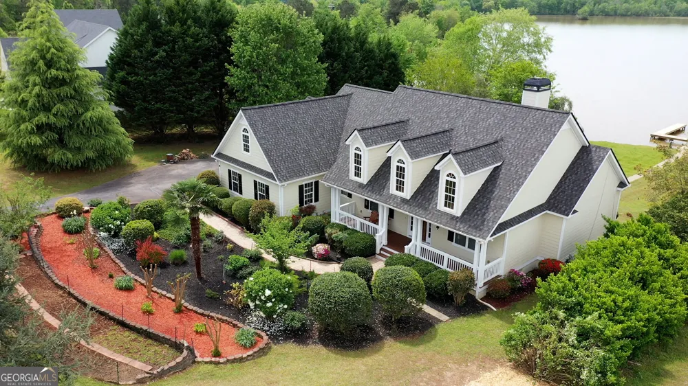 1031 Shoreline DR Madison, GA 30650