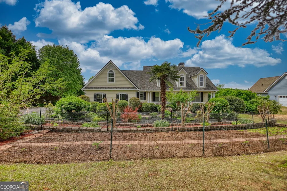 1031 Shoreline DR Madison, GA 30650