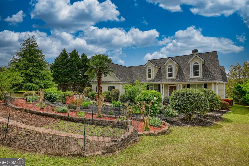 1031 Shoreline DR Madison, GA 30650
