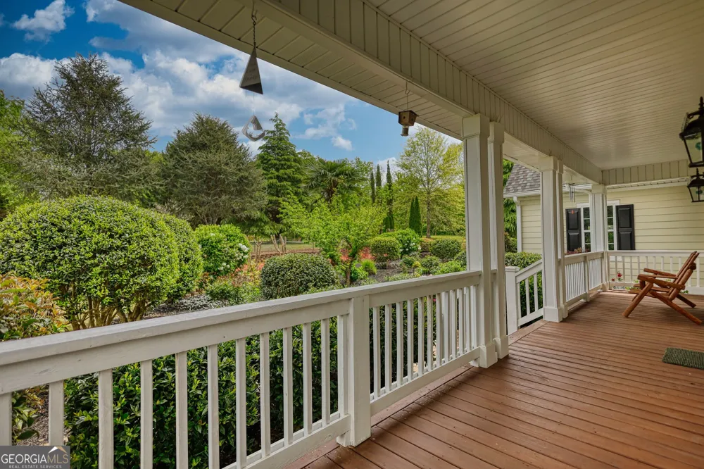 1031 Shoreline DR Madison, GA 30650