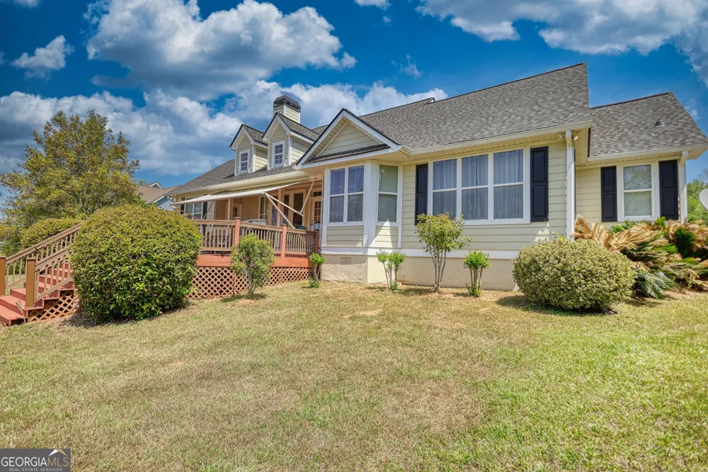 1031 Shoreline DR Madison, GA 30650