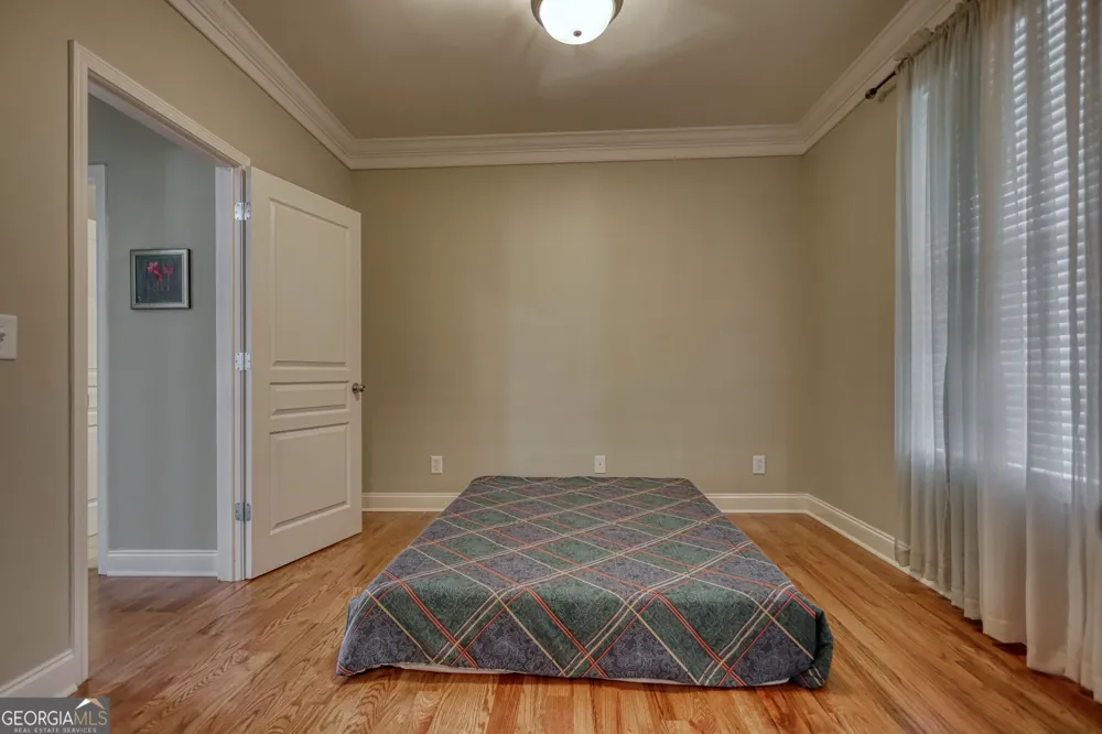 1031 Shoreline DR Madison, GA 30650
