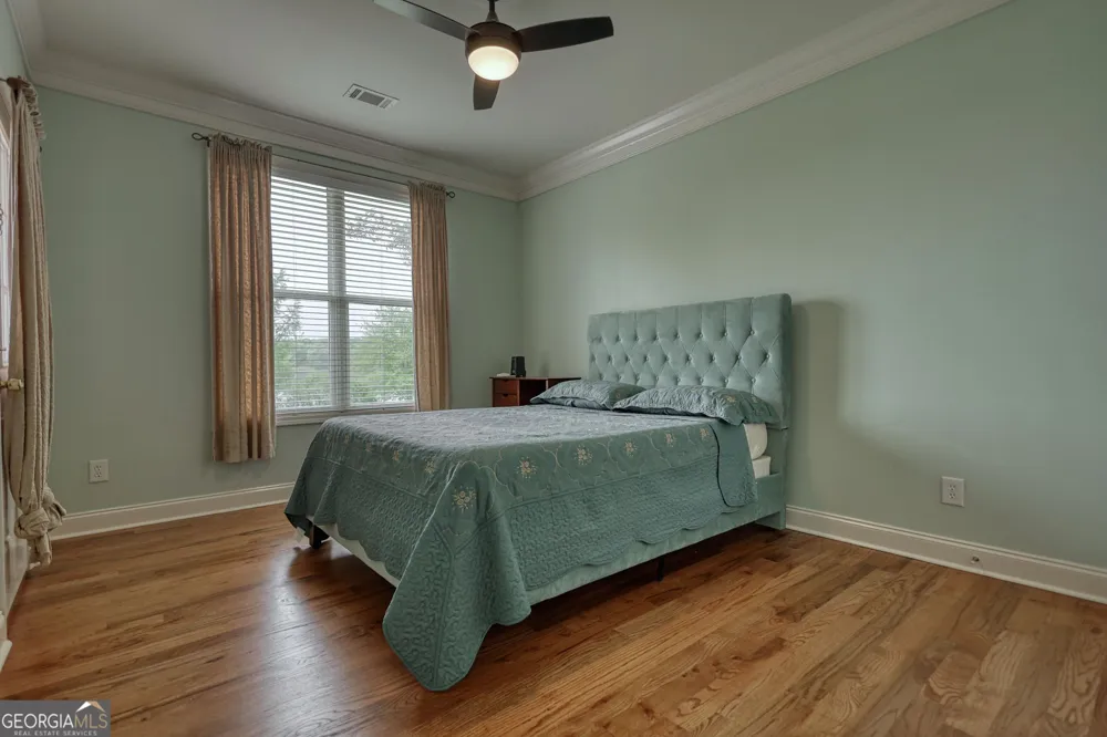 1031 Shoreline DR Madison, GA 30650