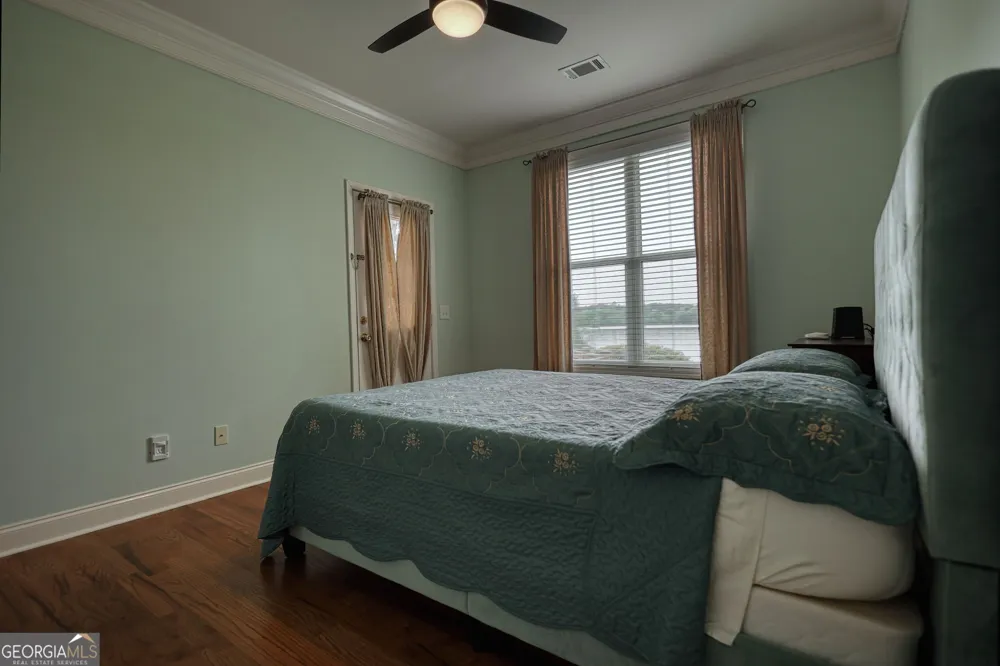 1031 Shoreline DR Madison, GA 30650