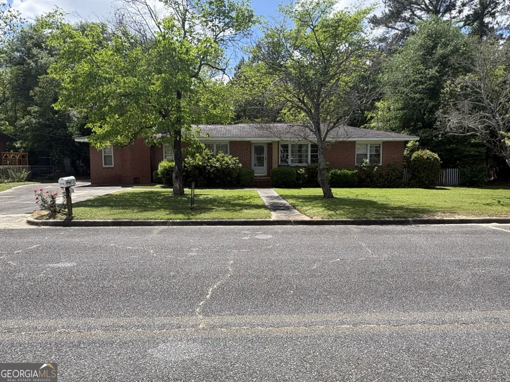 5735 Fitzgerald ST Eastman, GA 31023