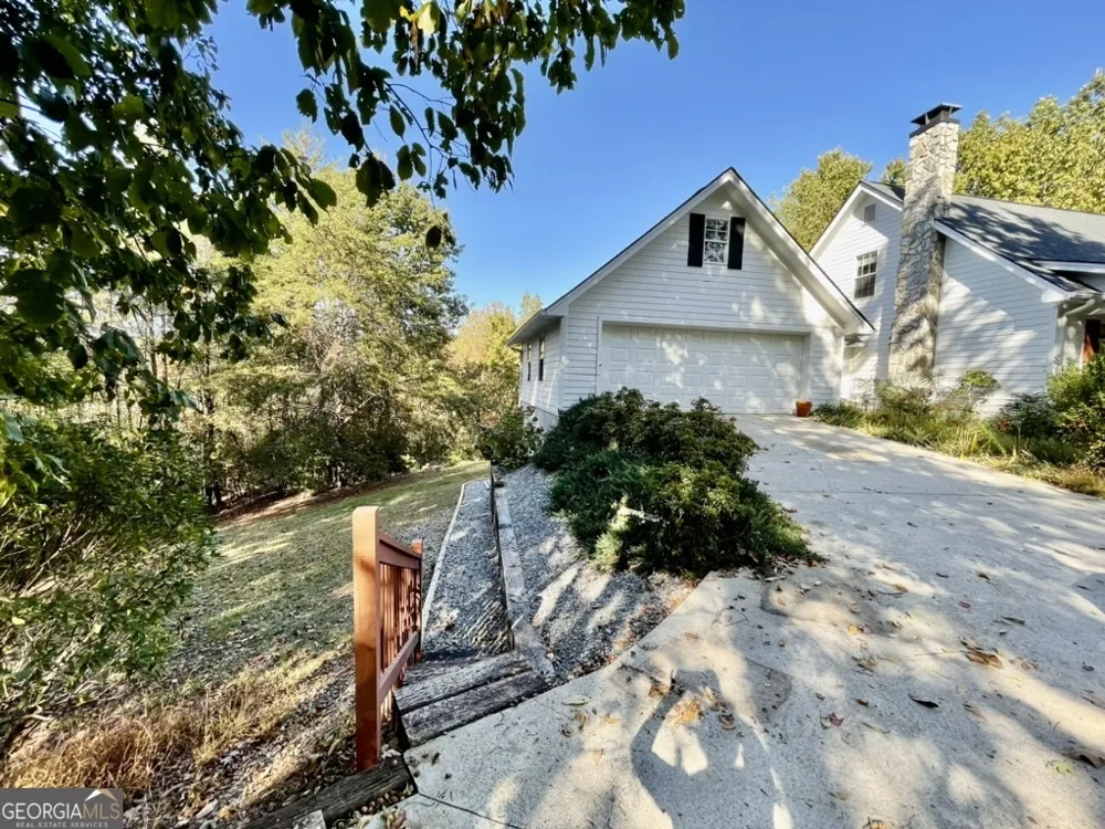 1036 Wards Creek DR Dahlonega, GA 30533
