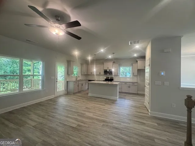 936 Eagle Heights DR Maysville, GA 30558