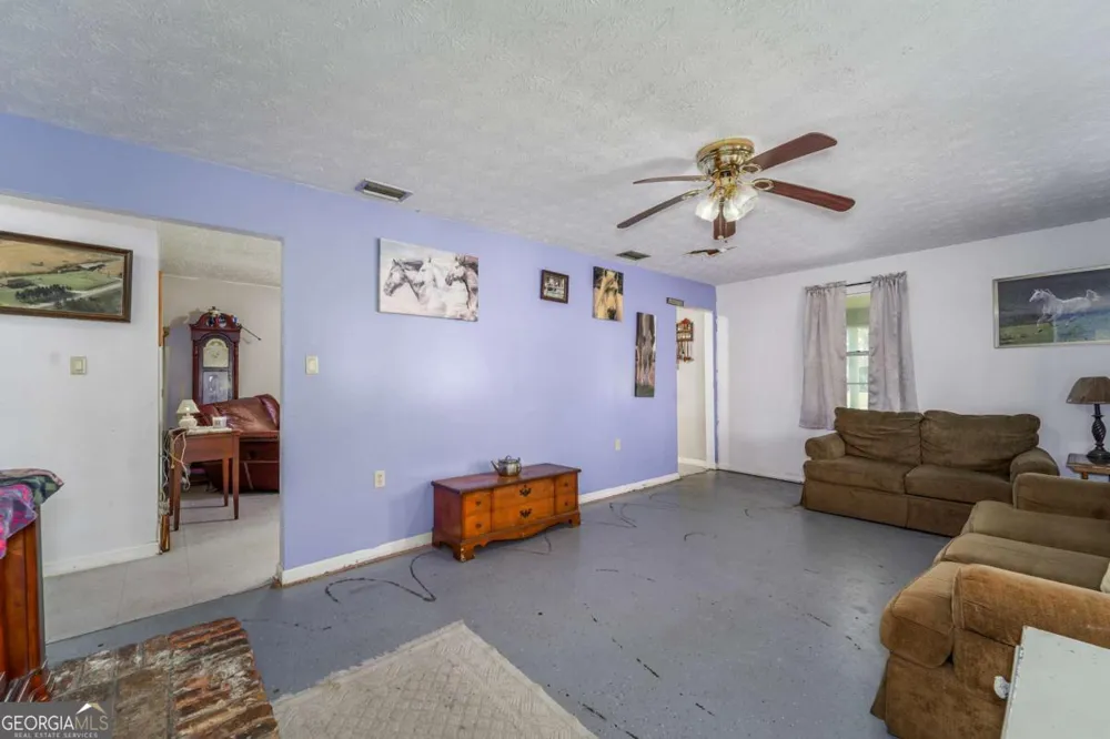 6291 Riverside Rock RD Nahunta, GA 31553