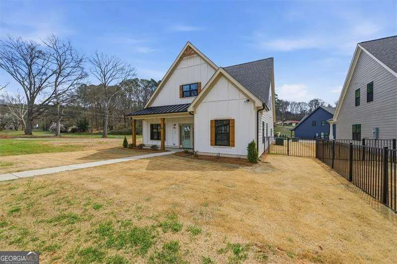 127 Old Alabama RD SE Emerson, GA 30137