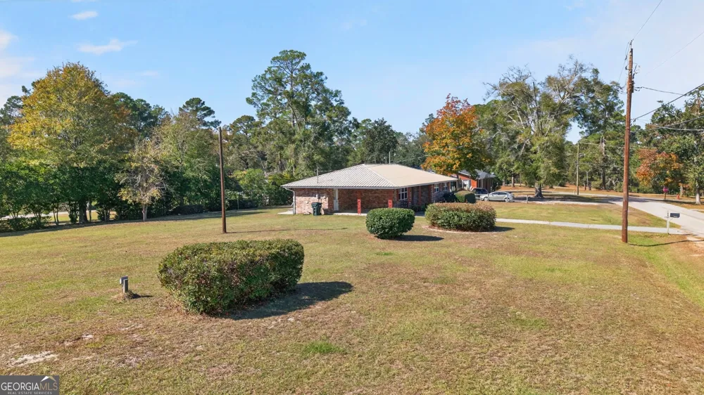 104 Azalea LN Reidsville, GA 30453
