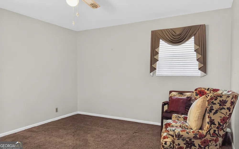 104 Azalea LN Reidsville, GA 30453