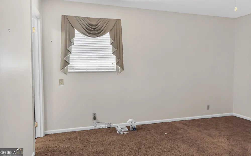 104 Azalea LN Reidsville, GA 30453