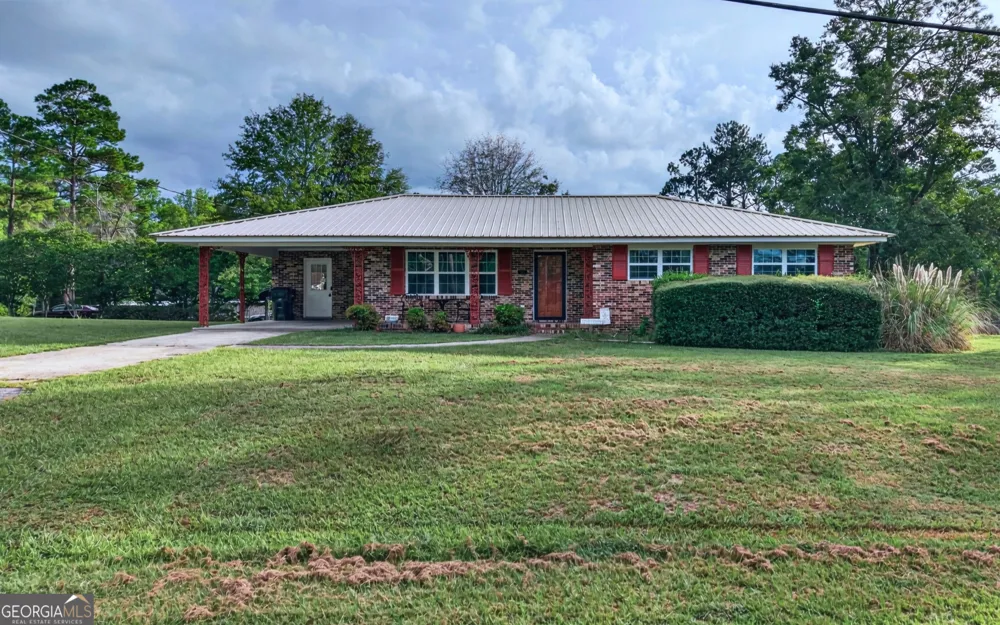 104 Azalea LN Reidsville, GA 30453