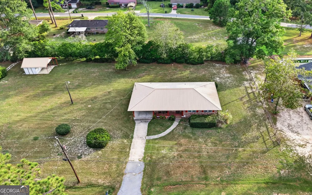 104 Azalea LN Reidsville, GA 30453