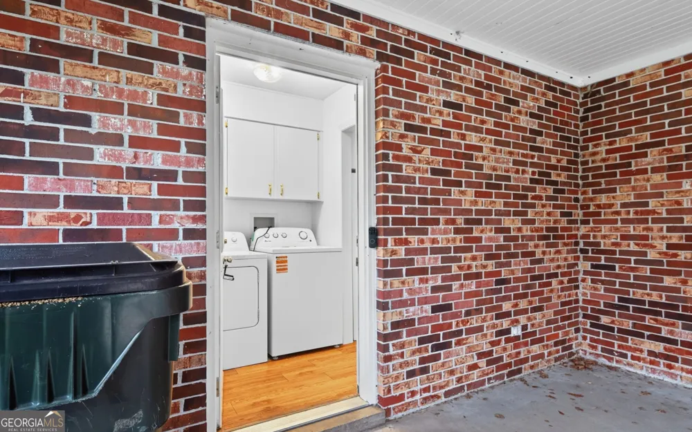 104 Azalea LN Reidsville, GA 30453
