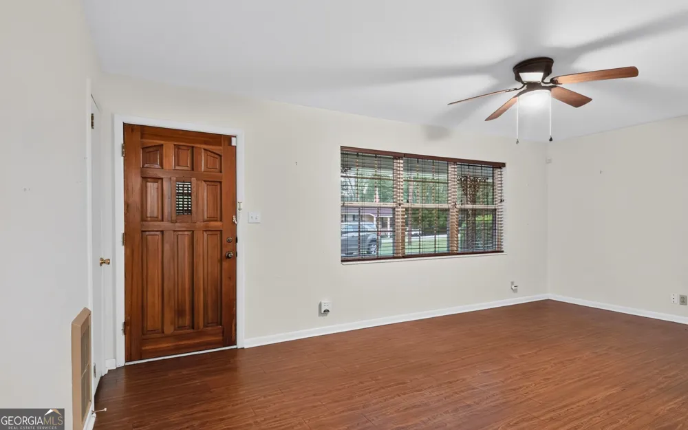 104 Azalea LN Reidsville, GA 30453