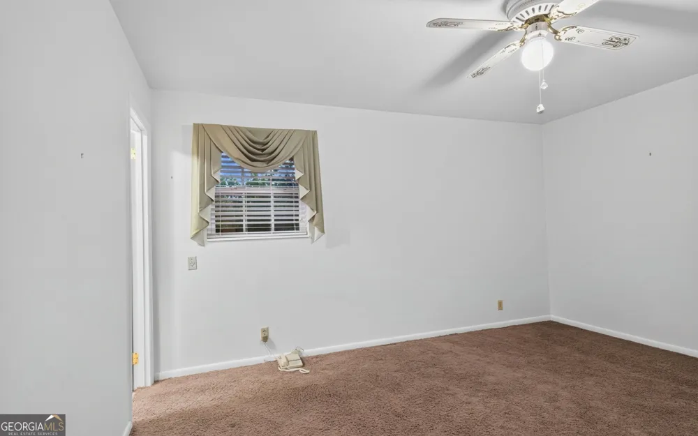 104 Azalea LN Reidsville, GA 30453