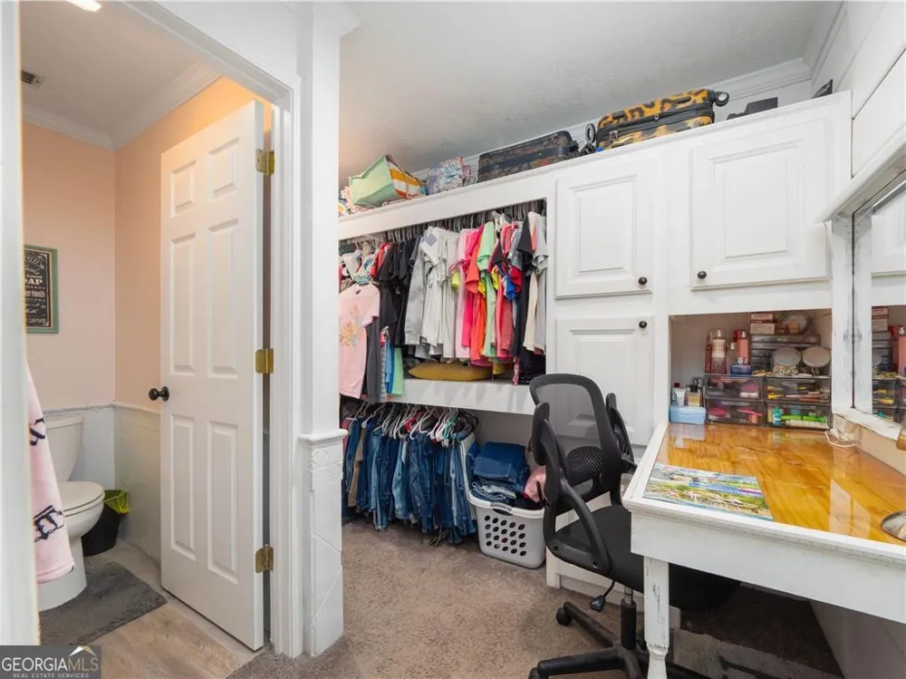 2075 Sylvia LN Waycross, GA 31503