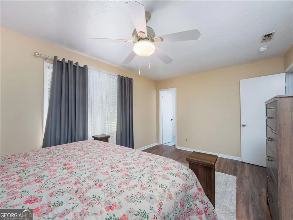 2075 Sylvia LN Waycross, GA 31503
