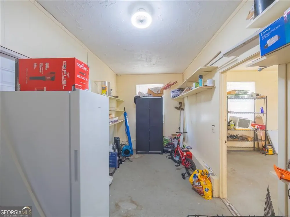 2075 Sylvia LN Waycross, GA 31503