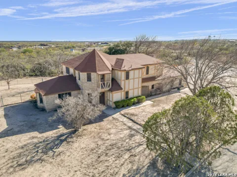 126 Packsaddle Circle