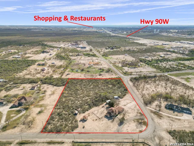 126 Packsaddle Circle Del Rio, TX 78840