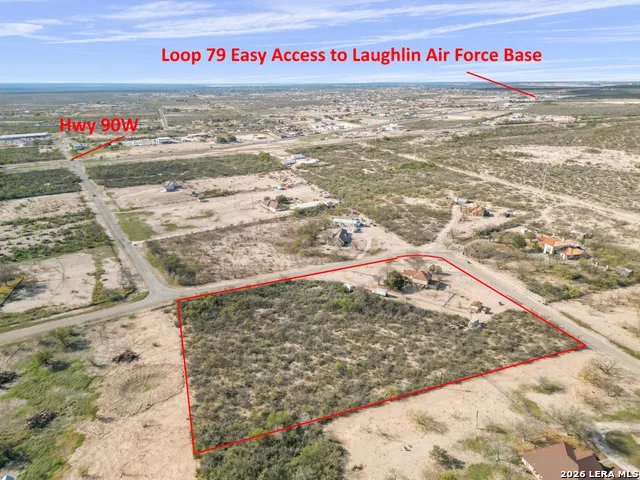 126 Packsaddle Circle Del Rio, TX 78840